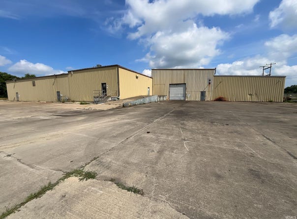 4040 E 1st pkwy, Terre Haute, IN 47804