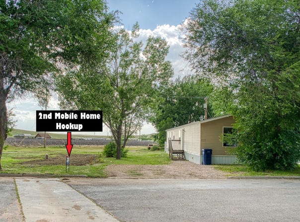 112 S Cheyenne Ave, Moorcroft, WY 82721