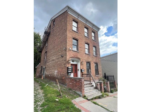 160 Ann Street, Newburgh, NY 12550