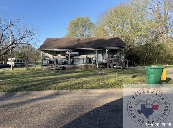 1105 Elm st, Texarkana, TX 75501