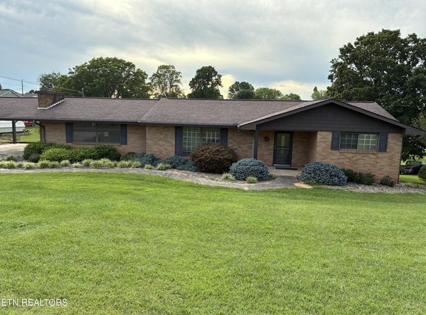 1608 Terrace Drive, Loudon, TN 37774