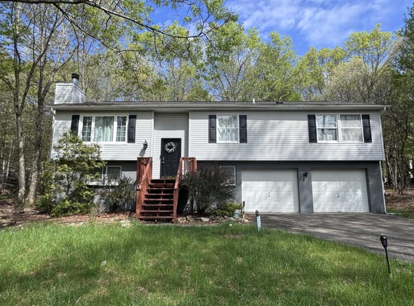 119 Antler Tr, Albrightsville, PA 18210