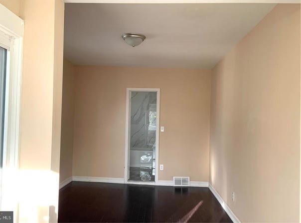 216 LINDEN AVENUE, PLEASANTVILLE, NJ 08232