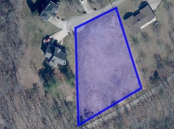 64 Mockingbird Lane, Ona, WV 25545