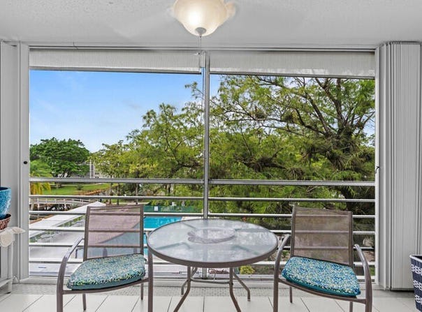 4850 NW 29th Court, Lauderdale Lakes, FL 33313