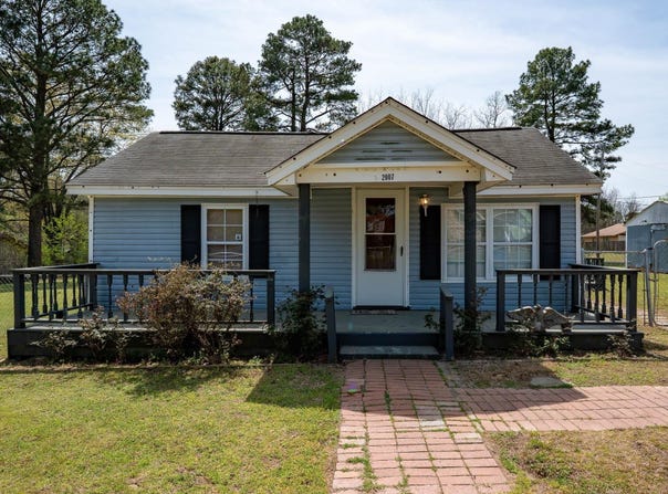 2007 Robert E Lee, Malvern, AR 72104