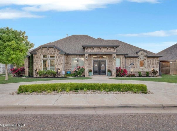 1416 Churchill Avenue, Wolfforth, TX 79382
