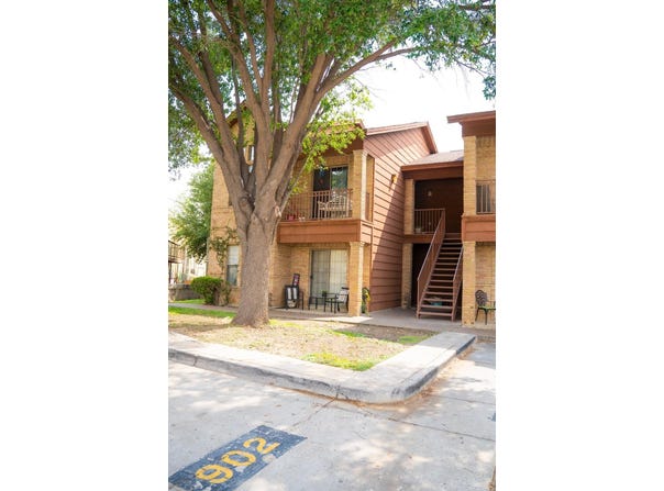1752 Tiara Trl, Laredo, TX 78045