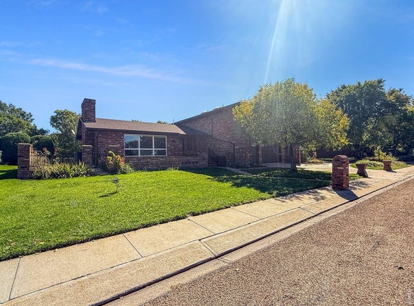 645 S Sheridan Ave, Holyoke, CO 80734