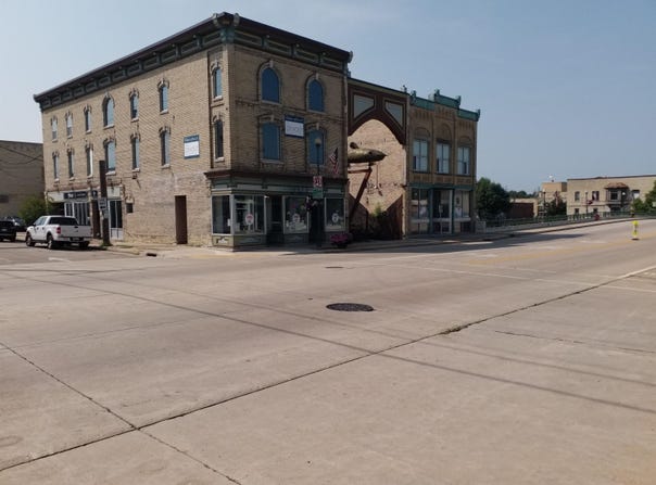 88, 90, 96 S Main Street, Fort Atkinson, WI 53538