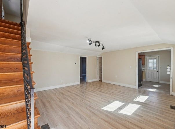 114 Pine Island Ter, Old Bridge Twp., NJ 07735-6134