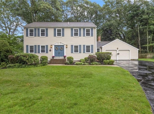 475 Red Chimney Drive, Warwick, RI 02886