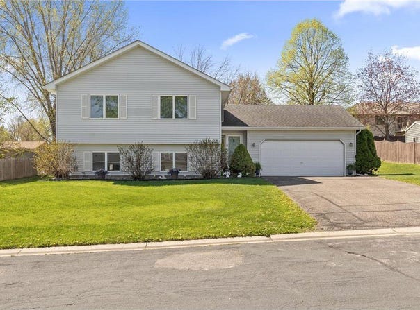 5583 Euclid Way, Farmington, MN 55024
