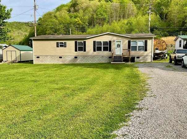 6810 State Highway 194 E, Kimper, KY 41539