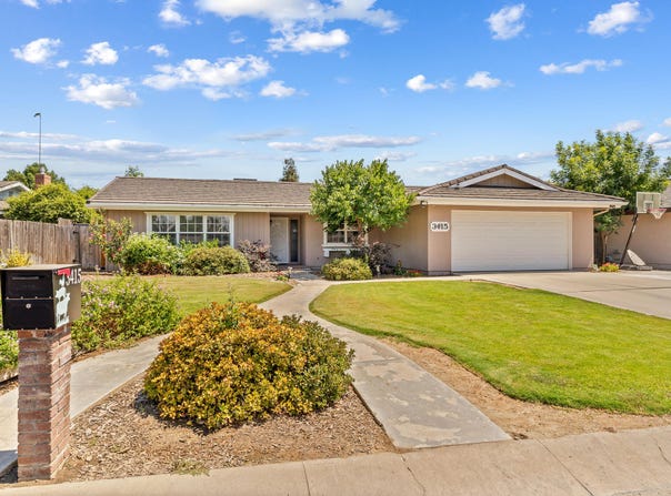 3415 W Cutler Avenue, Visalia, CA 93277
