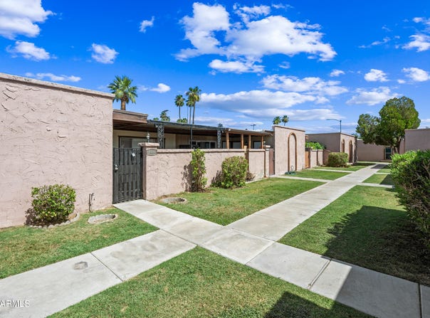 7910 N 59TH Lane, Glendale, AZ 85301