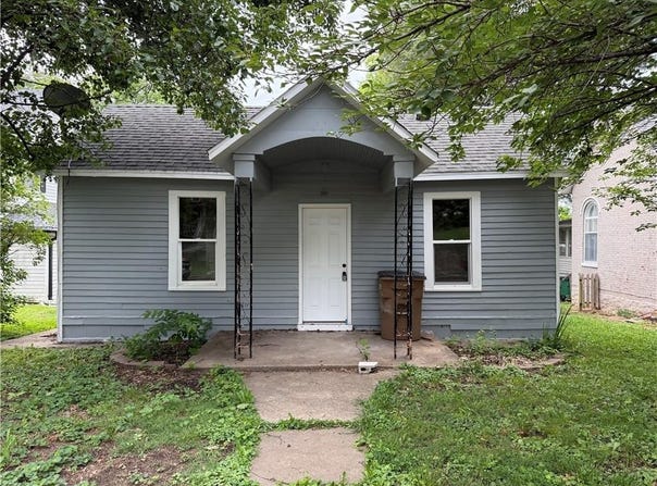 604 Laramie Street, Atchison, KS 66002