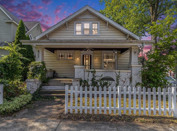 823 Bower Street, Elkhart, IN 46514-2544