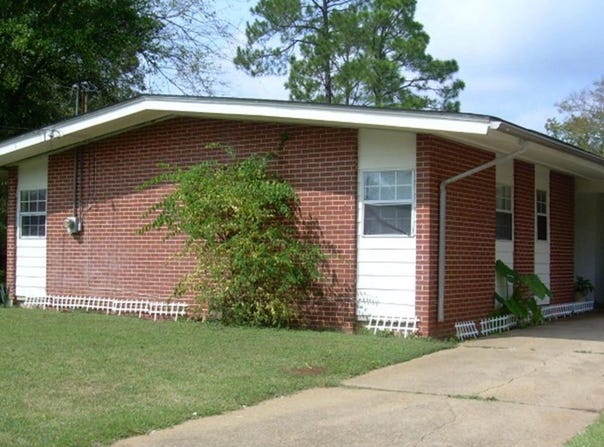 1980 S Riverview, Albany, GA 31705