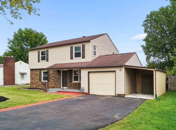 1490 Crestwood Avenue, Columbus, OH 43227