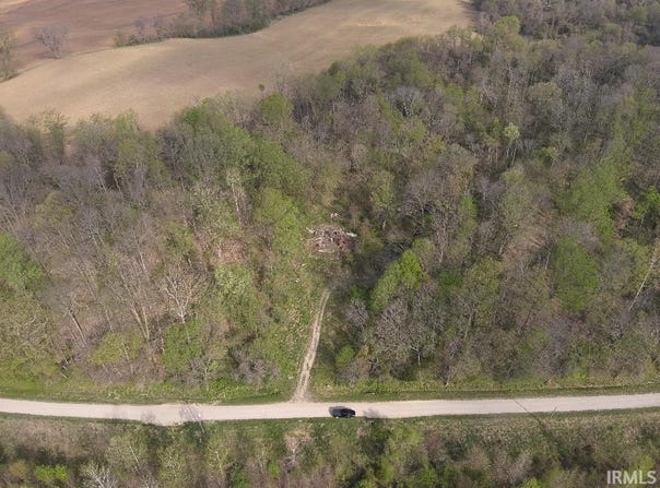 498 Dicksburg Hills Road, Decker, IN 47524