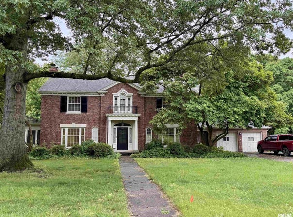 360 N NORMAL Street, Macomb, IL 61455