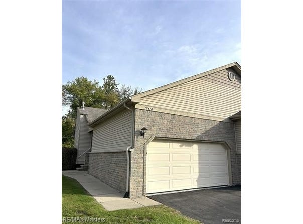 17410 N Lucille Circle, Huron Twp, MI 48164