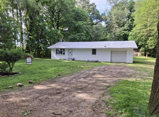 52986 94th Ave., Decatur, MI 49045