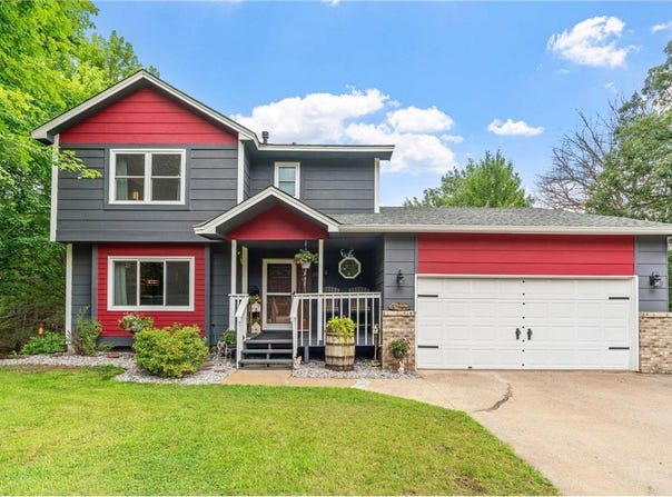 20061 Zion Street NW, Oak Grove, MN 55011