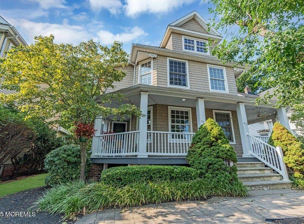 41 Peters Place, Red Bank, NJ 07701