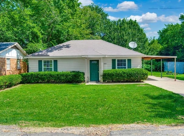6295 Lakeview Drive, Reno, TX 75462
