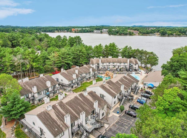 1093 Canyon Road, Wisconsin Dells, WI 53965