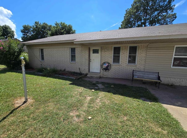 733 Smith, Trumann, AR 72472