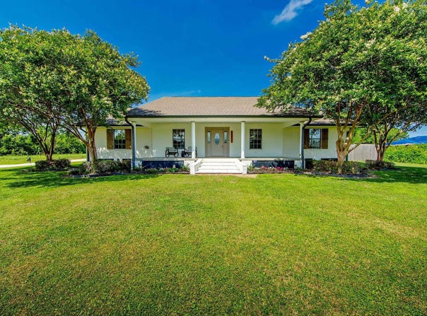 4309 Sparrow Ln, Raceland, LA 70394