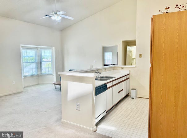 665 CONSTELLATION SQUARE SE, LEESBURG, VA 20175