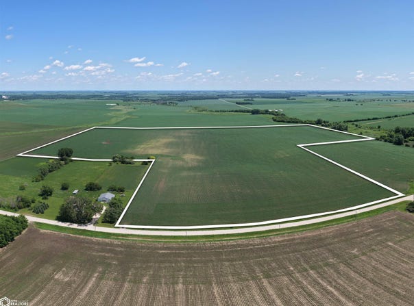 Balsam Ave, Rockford, IA 50468