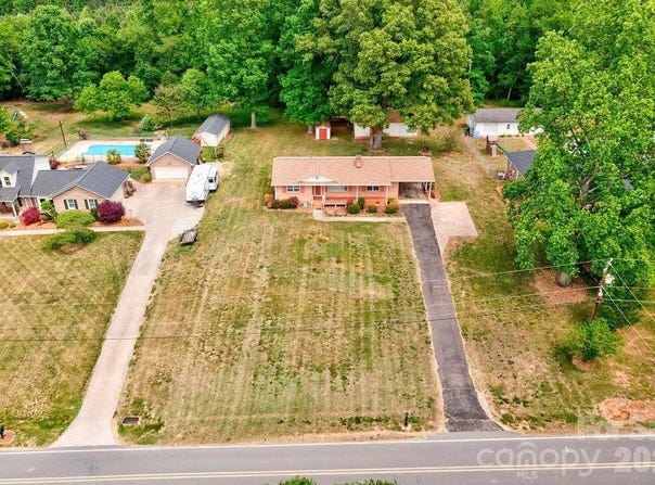 751 Pleasantdale Drive, Shelby, NC 28150