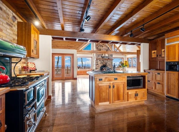 7269 Greening Bluff, Egg Harbor, WI 54209