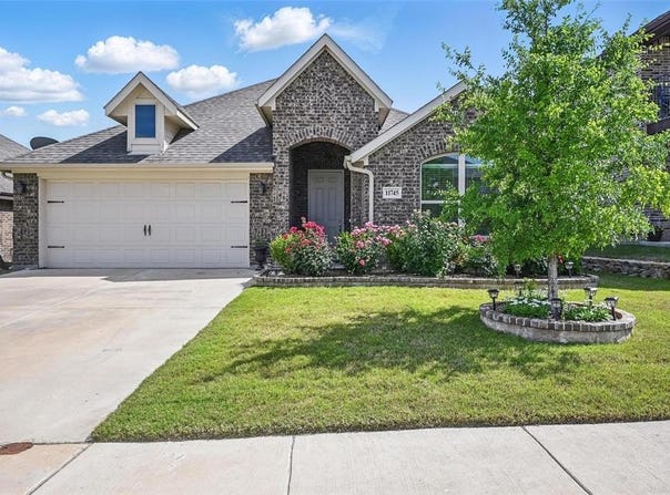 11745 Pistachio Trail, Fort Worth, TX 76108