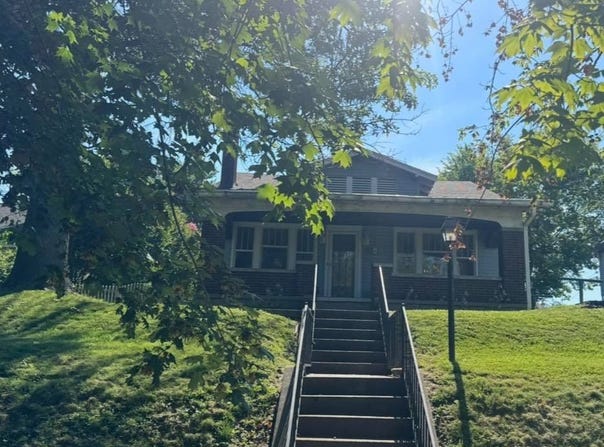 408 12th Street, Tell City, IN 47586