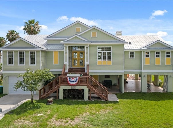 291 RIVER ROAD, OAK HILL, FL 32759