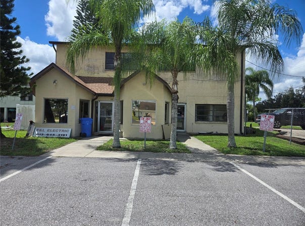 110 W SHELL POINT Road, RUSKIN, FL 33570