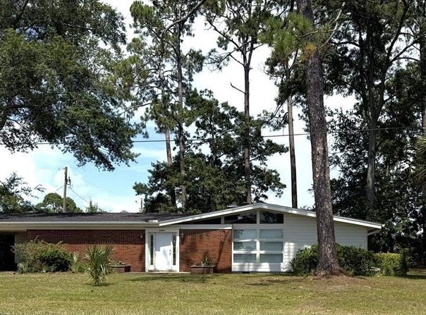 2203 Monument Ave, Port St. Joe, FL 32456