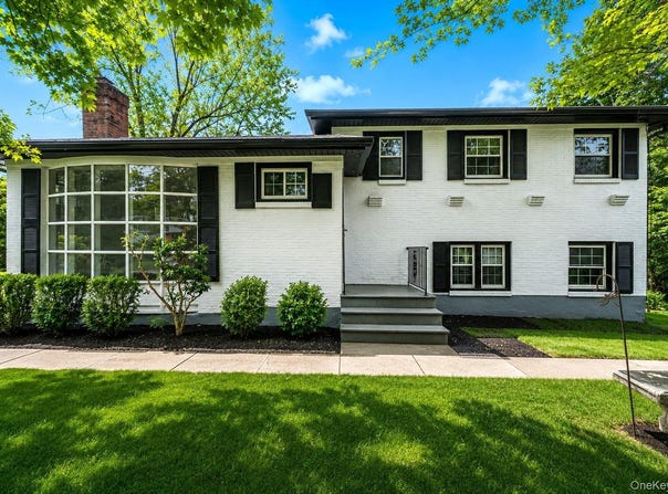 335 Lewis Avenue, Yorktown Heights, NY 10598