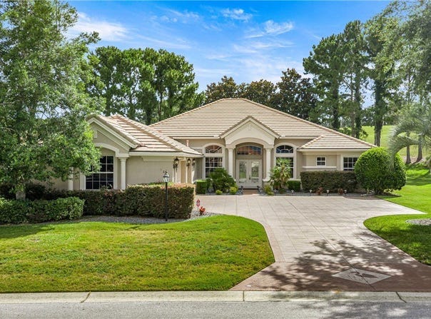 1861 N Eagle Chase Drive, Hernando, FL 34442