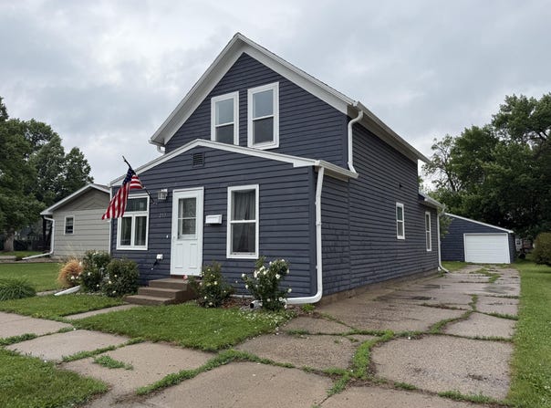 213 N Penn Street, Aberdeen, SD 57401