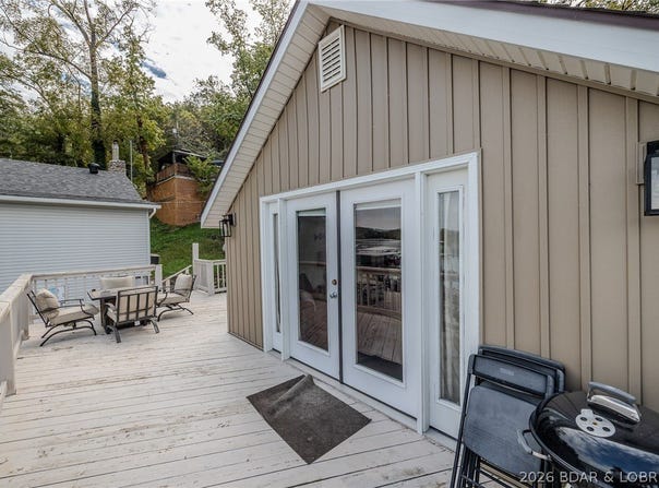 54 Stealth Cove Drive, Roach, MO 65787