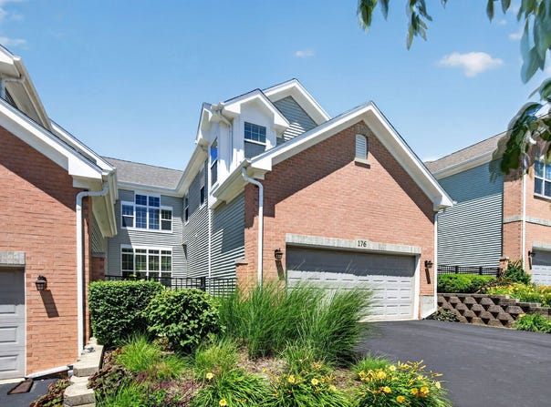 176 Partridge Lane, Bartlett, IL 60103