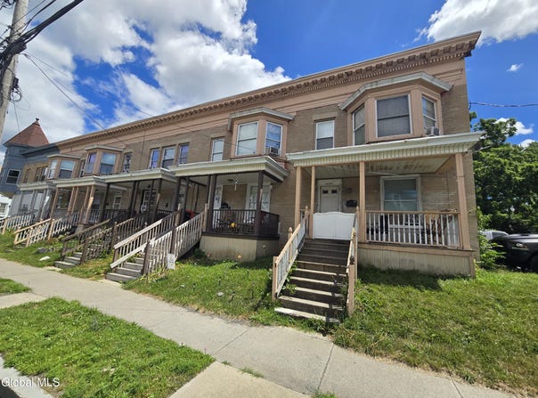 1636 Foster Avenue, Schenectady, NY 12308