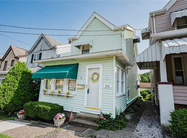314 N 9th St, Apollo Boro, PA 15613